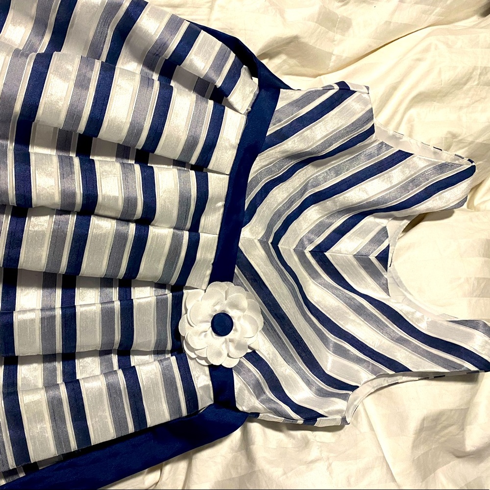 Size 7 dress